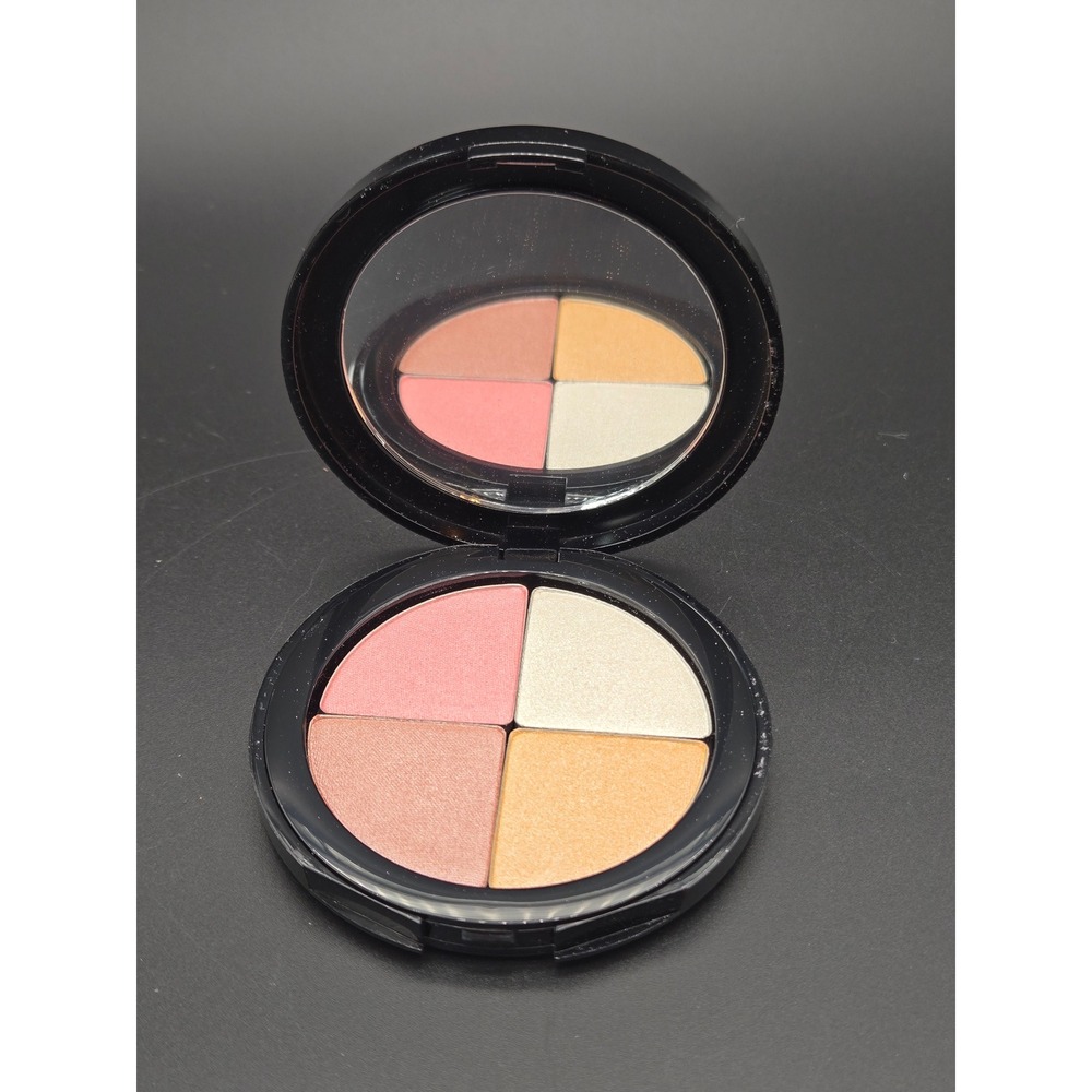 Glo Minerals Gleam Shimmer Brick Highlighter Palette 0.26 oz 7.4g 15K1